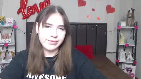 LauraHlot online show from February 17, 6:37 pm
