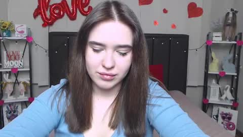 LauraHlot online show from February 27, 12:21 am