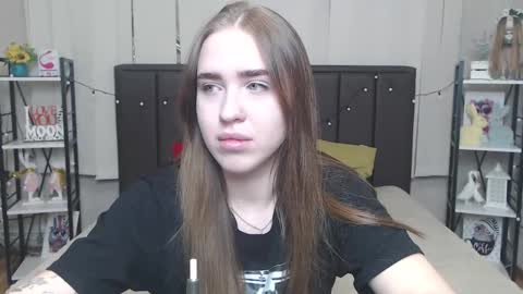 LauraHlot online show from September 24, 5:44 am