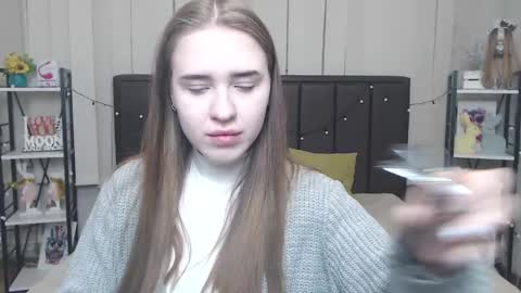 LauraHlot online show from October 14, 6:31 pm