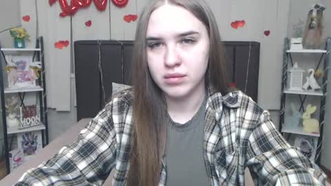Snapshot of laurahlot chatting on April 12, 5:40 pm LauraHlot online show from April 12, 5:40 pm