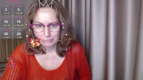 Lauraoven1 online show from December 10, 6:17 pm