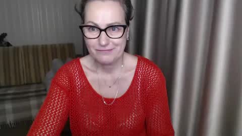Lauraoven1 online show from January 26, 6:16 pm