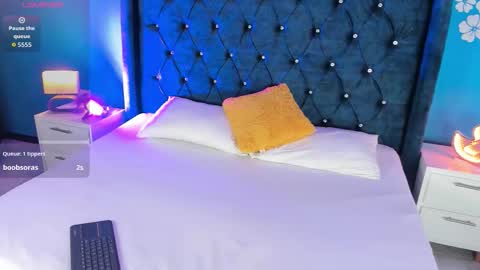 Snapshot of laurasmith_1 chatting on March 1, 11:34 am Laura online show from March 1, 11:34 am