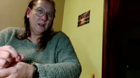 Snapshot of laureanne50 chatting on January 26, 7:41 pm laureanne online show from January 26, 7:41 pm