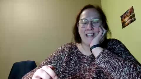 Snapshot of laureanne50 chatting on February 9, 8:13 pm laureanne online show from February 9, 8:13 pm