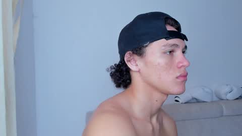 Laureent online show from January 27, 2:35 pm