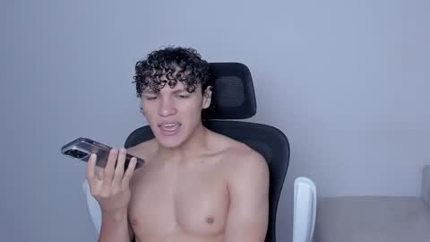 Laureent online show from November 24, 5:56 pm