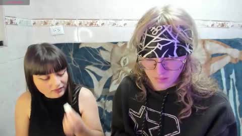 Snapshot of laureles6667 chatting on May 1, 7:24 am Laures666 online show from May 1, 7:24 am