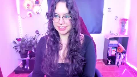  Im Lauren  independent model   online show from February 22, 2:19 pm