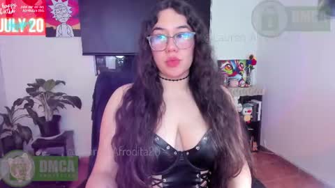  Im Lauren  independent model   online show from July 13, 7:33 am
