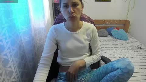 Lauren Independent model online show from November 10, 1:32 pm