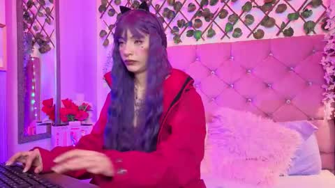 Snapshot of lauren_evans96 chatting on February 19, 3:35 am Lauren evans9 online show from February 19, 3:35 am