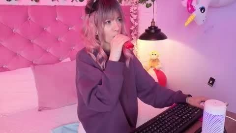 Snapshot of lauren_evans96 chatting on March 4, 3:34 am Lauren evans9 online show from March 4, 3:34 am