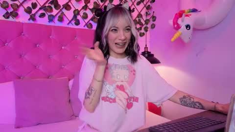 Snapshot of lauren_evans96 chatting on March 8, 3:54 am Lauren evans9 online show from March 8, 3:54 am