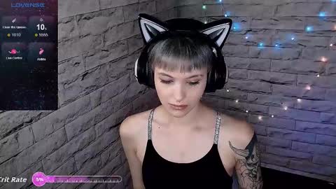 Eva online show from October 12, 5:56 pm