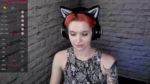 Eva online show from May 11, 8:06 pm