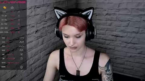 Eva online show from June 1, 7:04 pm