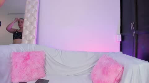 Lauren Blonde online show from December 2, 8:11 pm