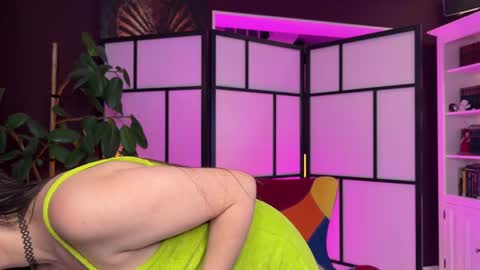 Lauren Brite online show from November 23, 5:07 am