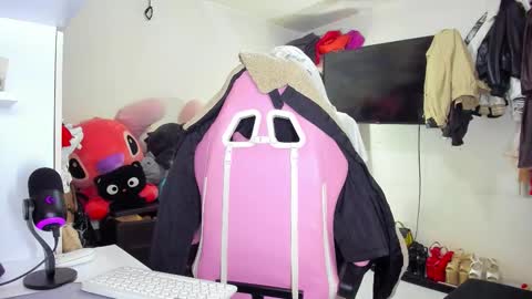 SF online show from October 8, 4:04 pm