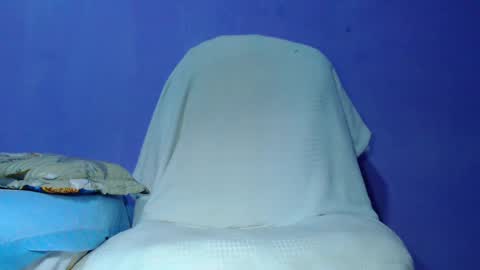 Laurens GIRL VERY HOT online show from February 7, 4:59 am