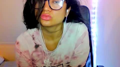 onlyfan laureng7 - 7 laureng2 online show from October 20, 4:18 pm