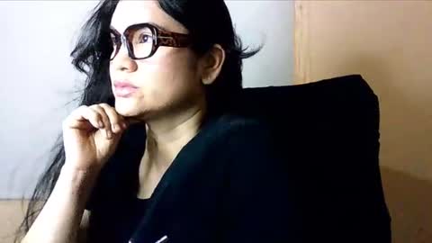 onlyfan laureng7 - 7 laureng2 online show from June 13, 6:50 pm