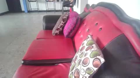 Snapshot of laurenhot94 chatting on October 29, 2:52 pm laurenhot94 online show from October 29, 2:52 pm