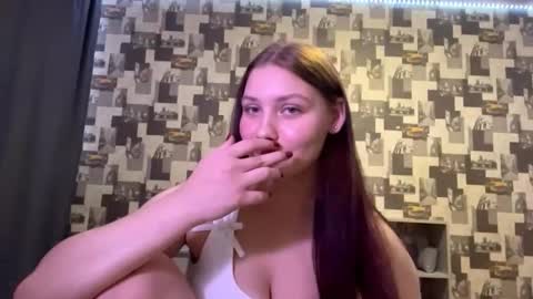 Hannah online show from September 11, 5:13 pm