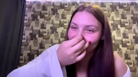 Hannah online show from September 12, 4:40 pm