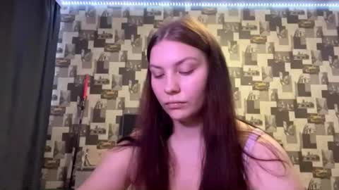 Hannah online show from September 18, 4:31 pm