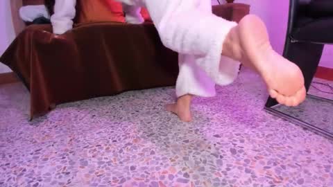 Lucie  online show from October 27, 8:02 pm