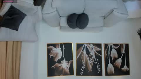 Lau  online show from October 19, 11:27 pm