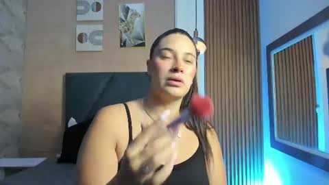 laurenthferrer online show from June 11, 9:51 am