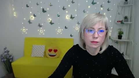 Lauren online show from February 21, 6:31 pm