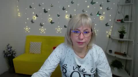 Lauren online show from March 2, 7:15 am