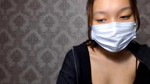 Snapshot of laurideklerk chatting on March 6, 11:23 pm Hannah online show from March 6, 11:23 pm