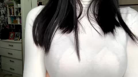 Eva online show from March 28, 2:33 am