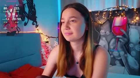 Lola online show from February 2, 8:35 am