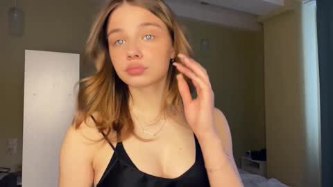 Bella online show from March 1, 7:10 am