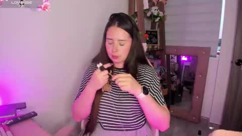          online show from October 17, 10:34 pm