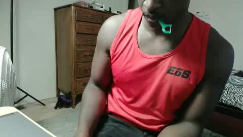 Snapshot of lavanderbrown chatting on October 16, 10:55 pm lavanderbrown online show from October 16, 10:55 pm