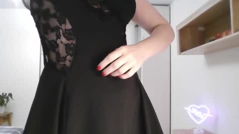 Diana  online show from December 6, 10:30 pm