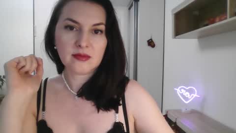 Diana  online show from December 28, 9:40 pm