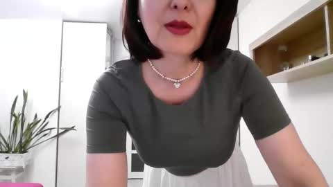 Diana  online show from October 31, 5:03 pm