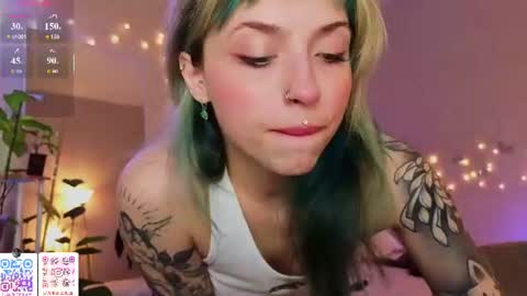 Melissa online show from July 20, 7:27 pm
