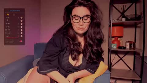 Snapshot of laverna_black chatting on September 9, 3:06 am Laverna online show from September 9, 3:06 am