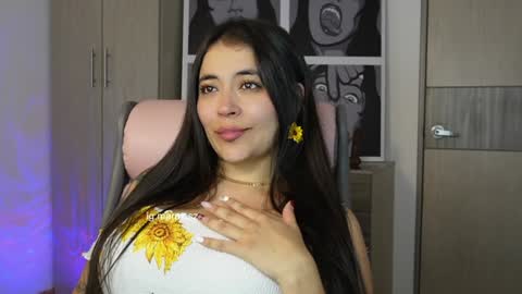 Snapshot of laviah chatting on January 9, 3:58 am Mara online show from January 9, 3:58 am