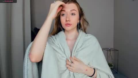 Snapshot of laviniahoutz chatting on June 26, 9:08 pm Jane online show from June 26, 9:08 pm